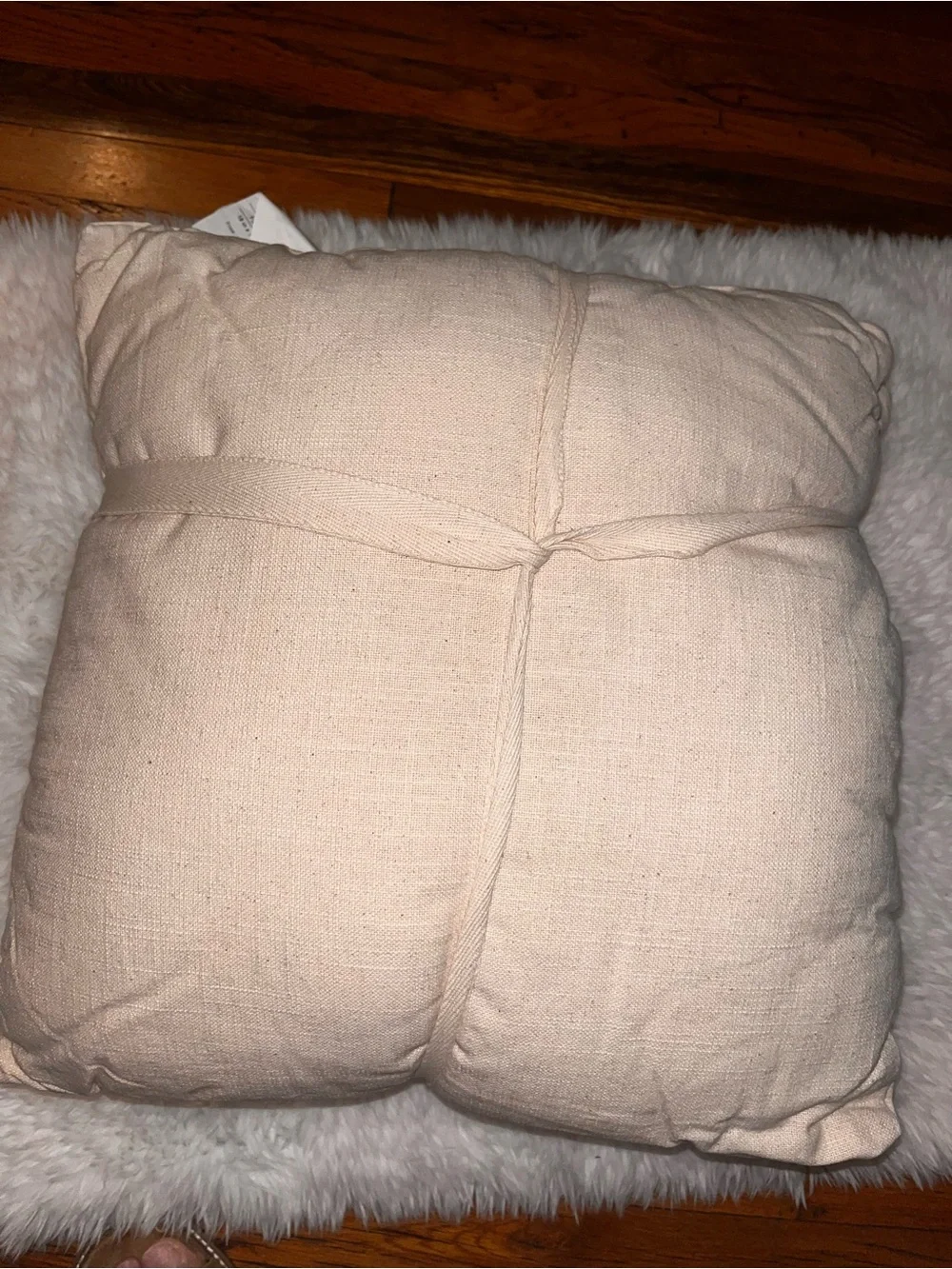 Cream accent crochet pillow linen pillow set
